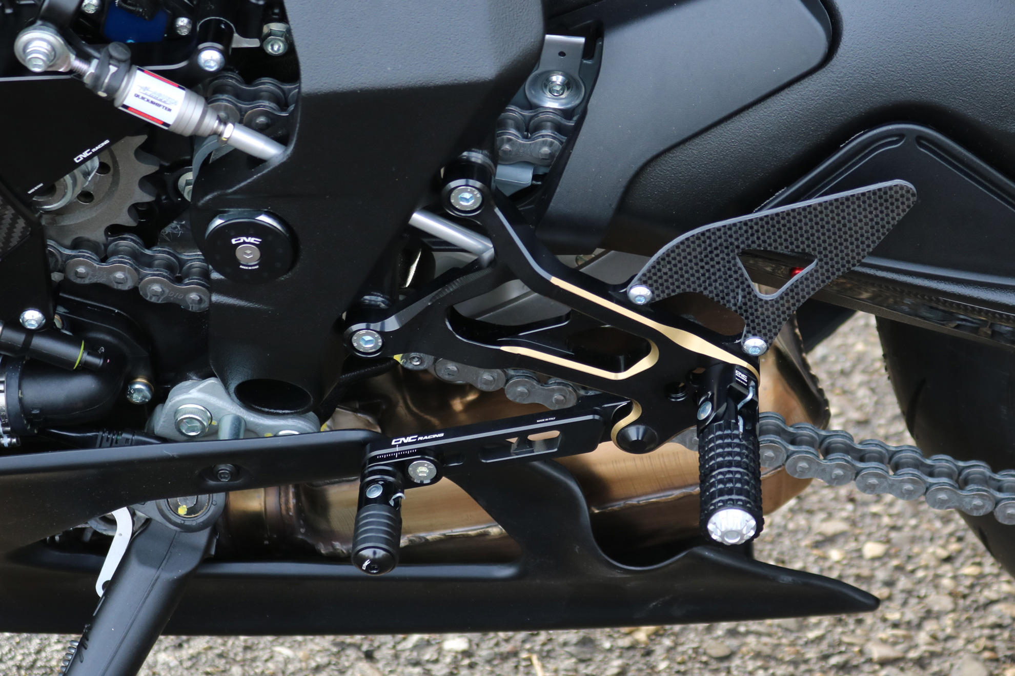 CNC Racing Bi-Color Adjustable Rearsets For EURO 4 MV Agusta F3 675/800, Superveloce, and Dragster CNC Racing Bi-Color Adjustable Rearsets For EURO 4 MV Agusta F3 675/800, Superveloce, and Dragster